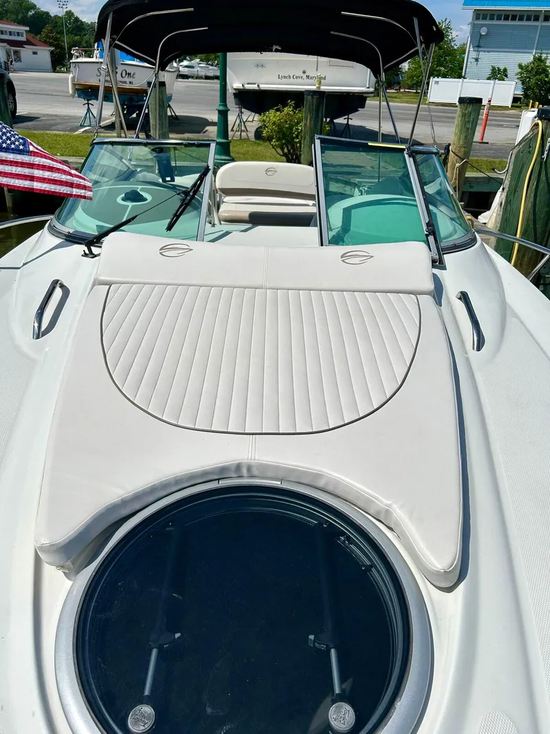 Slide: The Image of Crownline Boats 286 SC 2011 - 4
