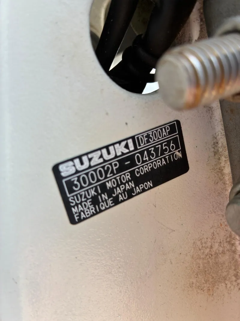 Slide: The Image of Stamas 320 Express with 2020 outboards 2005 - 6