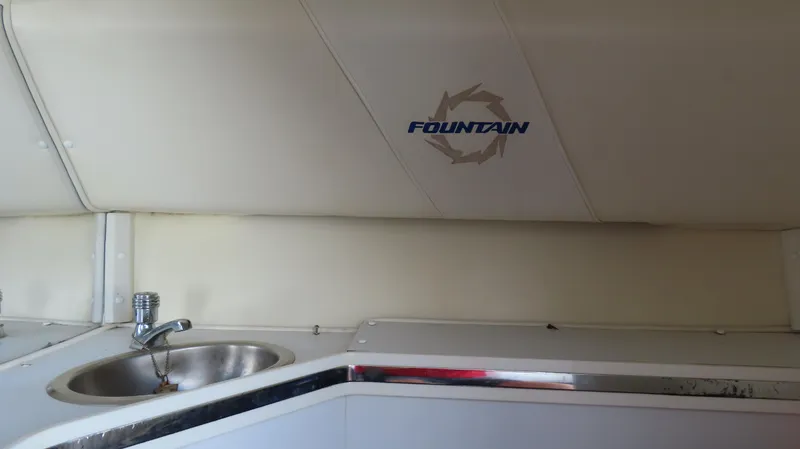 Slide: The Image of Fountain 42 Lightning 2007 - 22