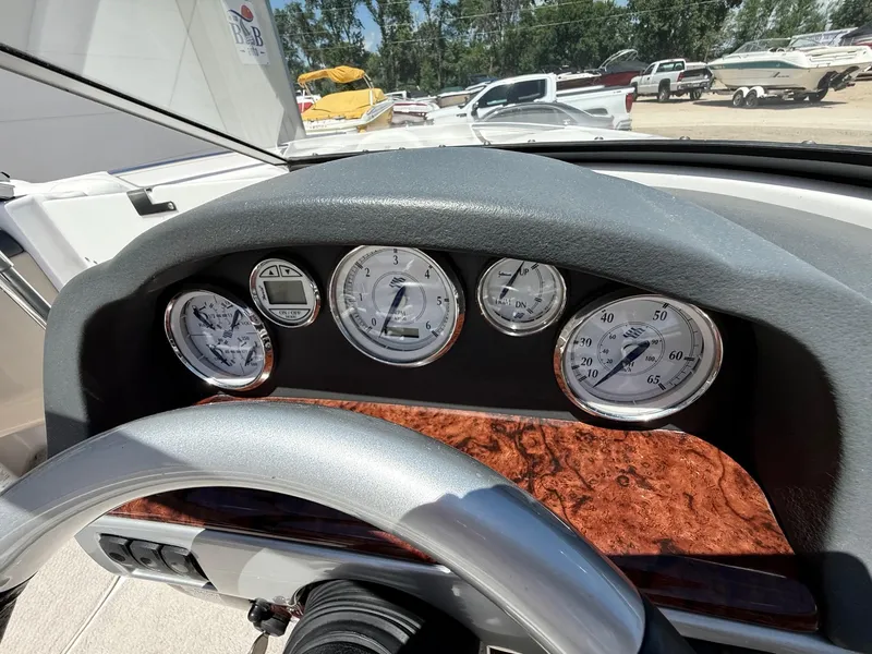 Slide: The Image of Four Winns 200 Horizon LE 2005 - 14