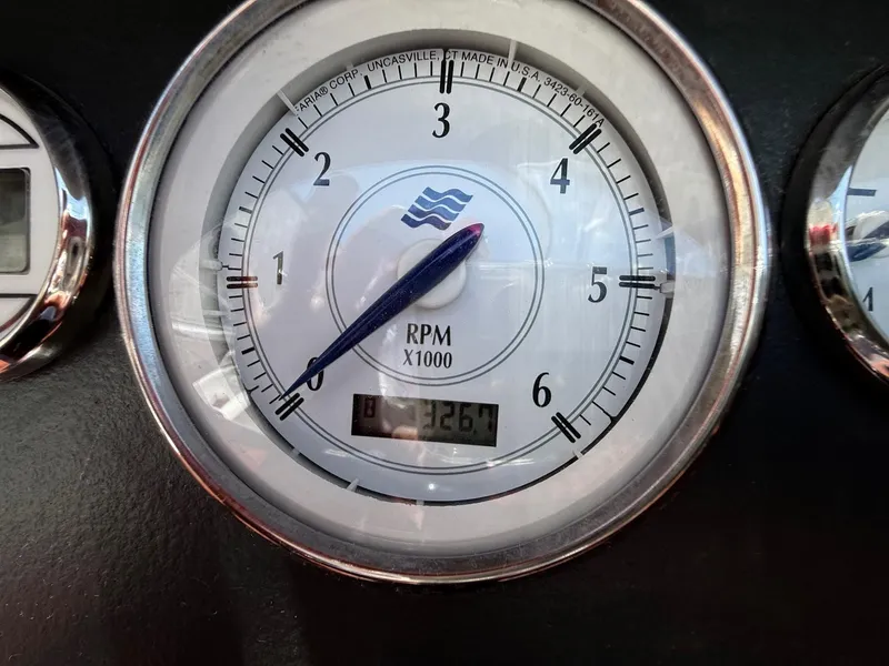 Slide: The Image of Four Winns 200 Horizon LE 2005 - 15