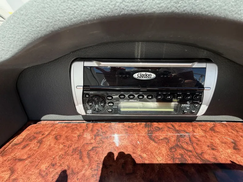 Slide: The Image of Four Winns 200 Horizon LE 2005 - 17