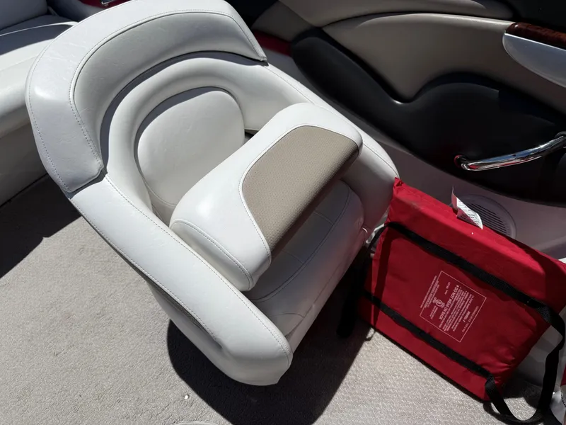 Slide: The Image of Four Winns 200 Horizon LE 2005 - 19