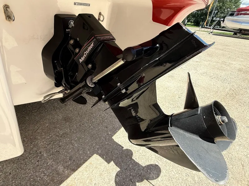 Slide: The Image of Four Winns 200 Horizon LE 2005 - 6