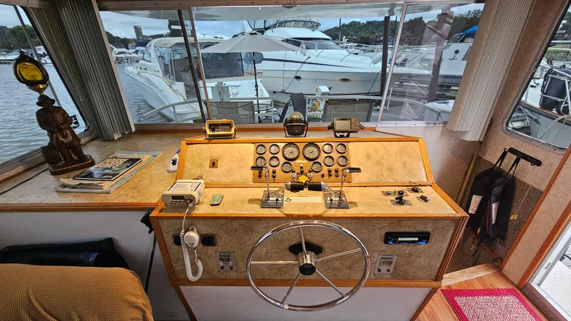 Slide: The Image of Gibson 50 Classic 1981 - 16