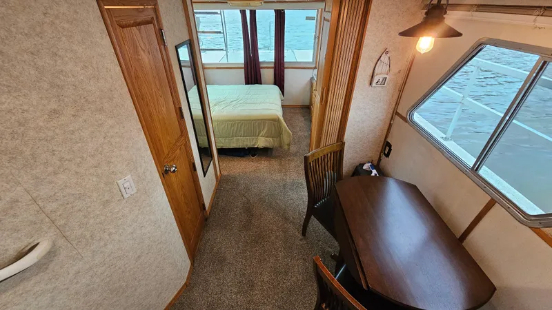 Slide: The Image of Gibson 50 Classic 1981 - 7