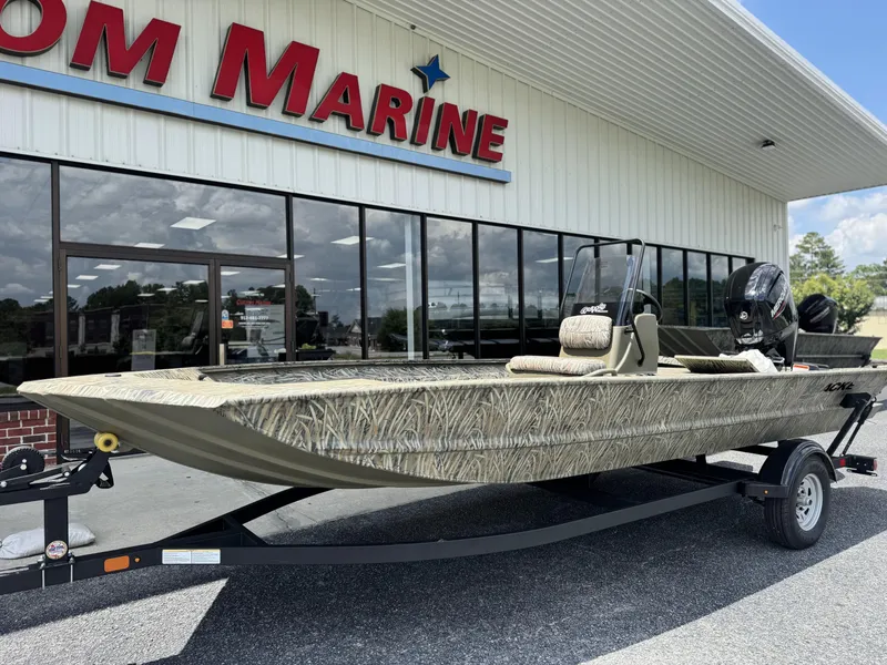 Slide: The Image of Tracker Grizzly 1860 CC 2026 - 9