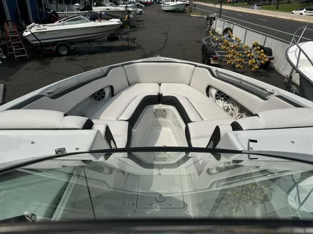 Slide: The Image of Crownline Boats 290 XSS 2024 - 6