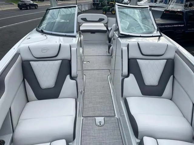 Slide: The Image of Crownline Boats 290 SS 2024 - 13