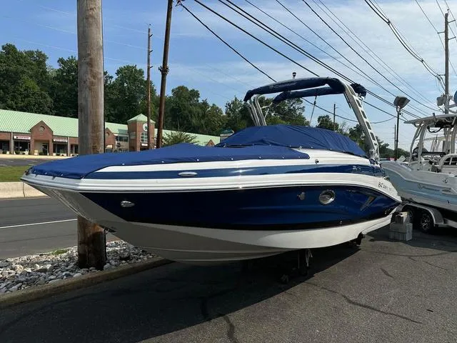 Slide: The Image of Crownline Boats Eclipse E260 XS 2025 - 17