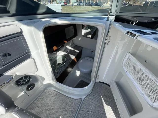 Slide: The Image of Crownline Boats 290 XSS 2025 - 12