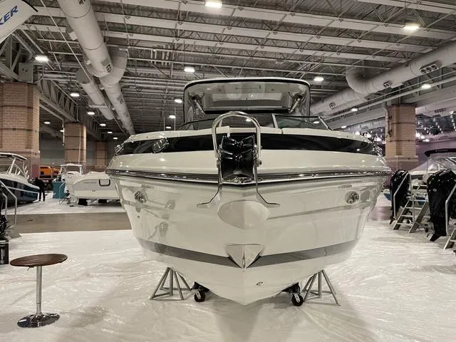 Slide: The Image of Crownline Boats 310 XSS 2025 - 3