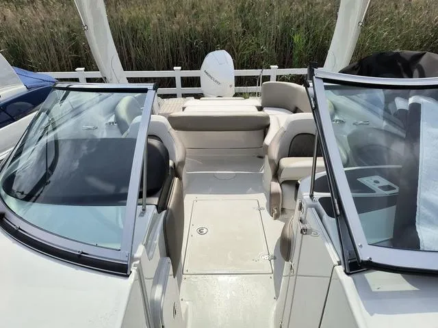 Slide: The Image of Crownline Boats 270 XSS 2024 - 7