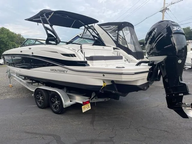 Slide: The Image of Monterey M-65 2018 - 2