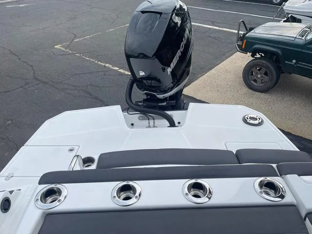 Slide: The Image of Monterey M-65 2018 - 7