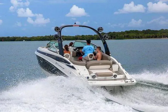 Slide: The Image of Crownline Boats 290 SS 2020 - 15