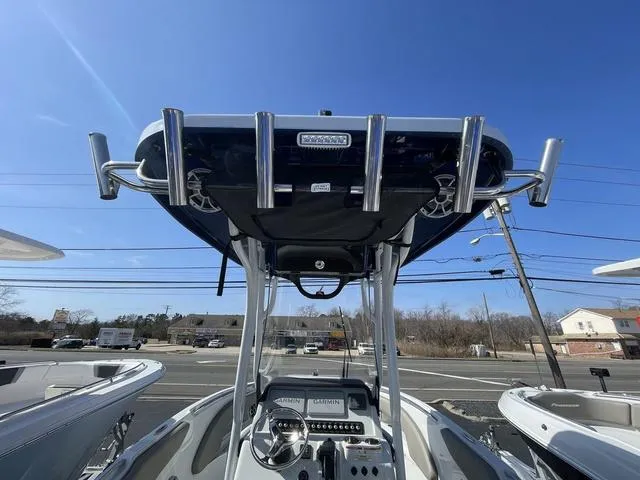 Slide: The Image of Finseeker 230 CC 2024 - 14