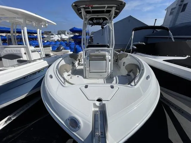 Slide: The Image of Finseeker 210 CC 2025 - 5