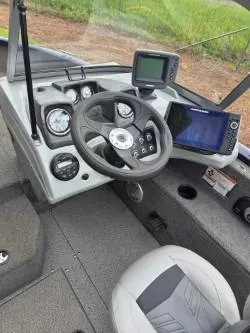 Slide: The Image of Tracker Pro Guide V-175 Combo 2019 - 2