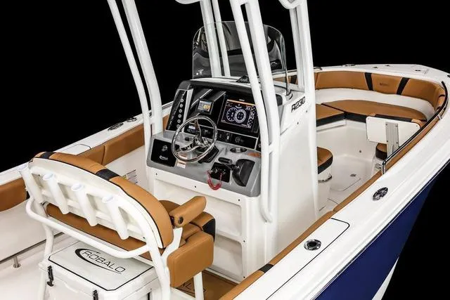 Slide: The Image of Robalo R230 Center Console 2025 - 16