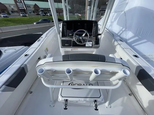 Slide: The Image of Robalo R230 Center Console 2025 - 8