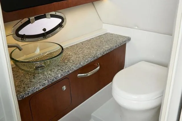 Slide: The Image of Crownline Boats Eclipse E305 XS 2024 - 23