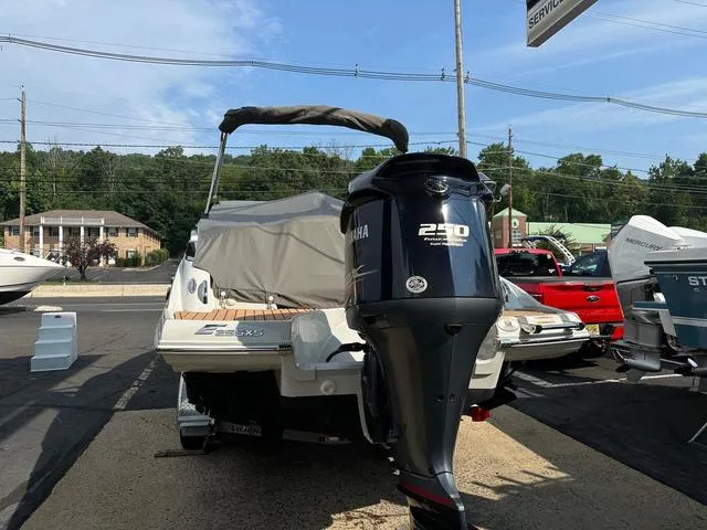 Slide: The Image of Crownline Boats Eclipse E255 XS 2019 - 3