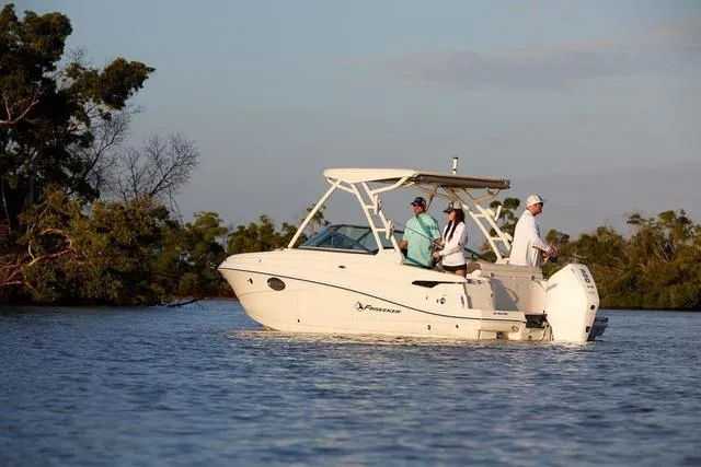 Slide: The Image of Finseeker 240 DC 2024 - 5