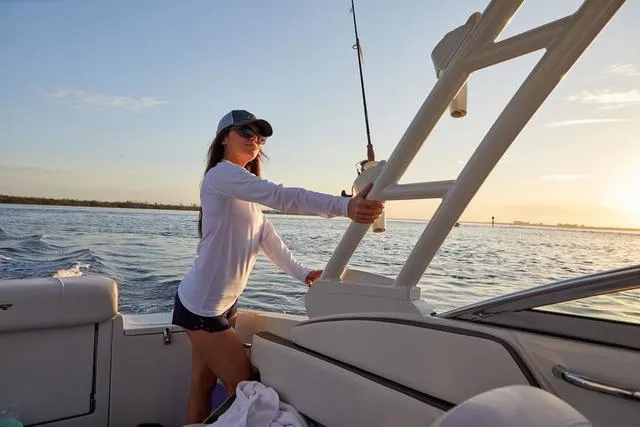 Slide: The Image of Finseeker 240 DC 2024 - 8