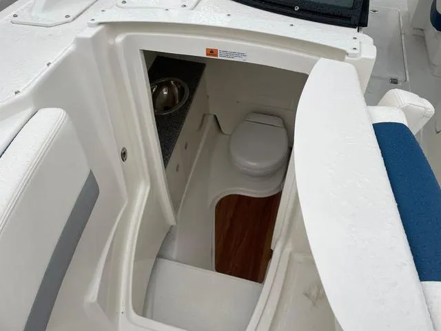 Slide: The Image of Robalo R317 Dual Console 2024 - 10