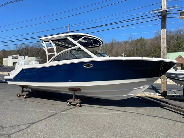 Slide: The Image of Robalo R317 Dual Console 2024 - 2