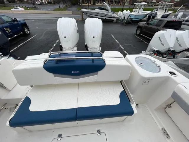 Slide: The Image of Robalo R317 Dual Console 2024 - 5