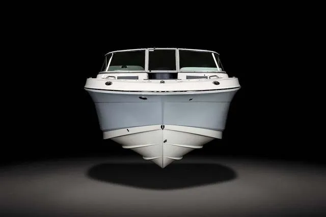 Slide: The Image of Robalo R207 Dual Console 2025 - 19
