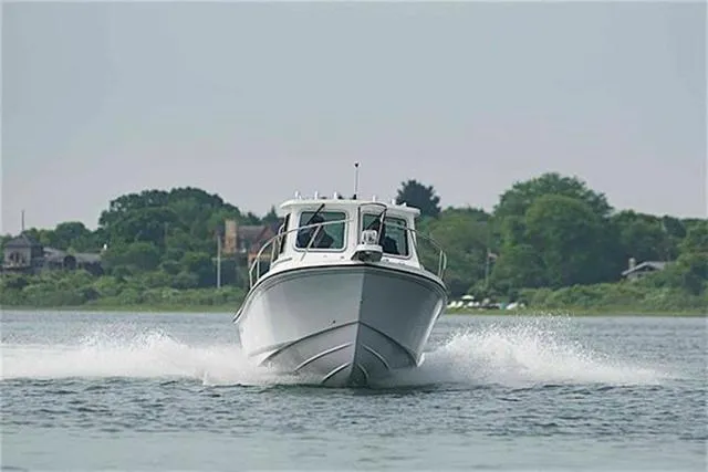 Slide: The Image of Steiger Craft 23 DV Miami 2025 - 16