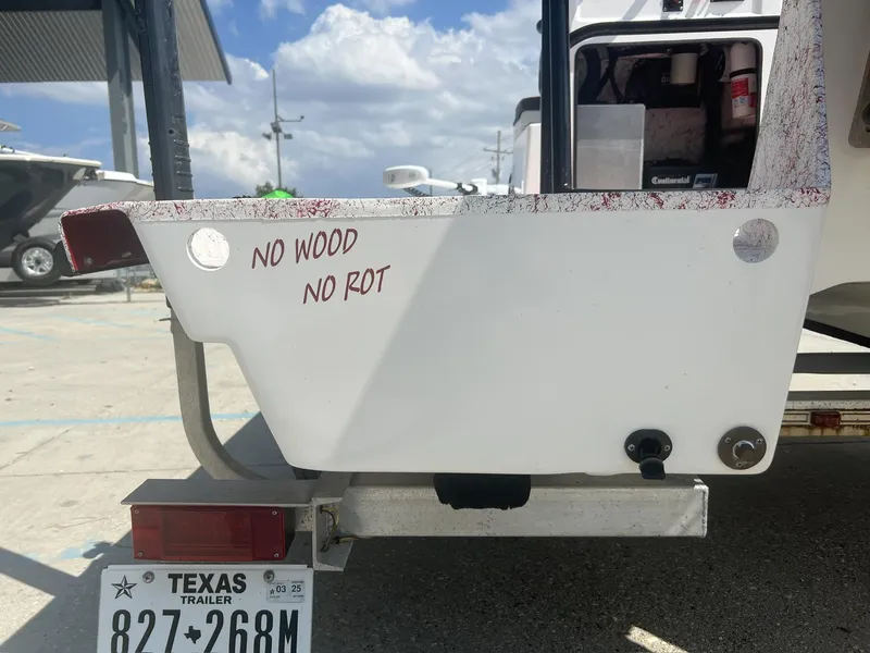 Slide: The Image of Freedom Boats Chiquita 2022 - 11