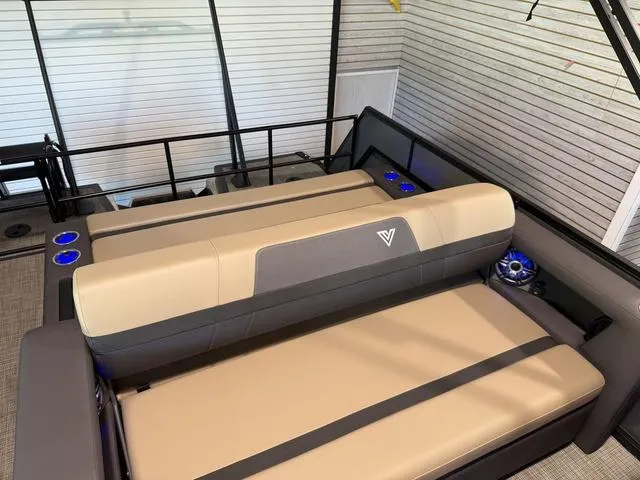 Slide: The Image of Viaggio X22S 2026 - 6