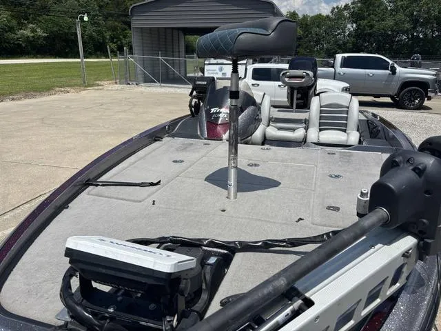 Slide: The Image of Triton 20 x3 2009 - 10