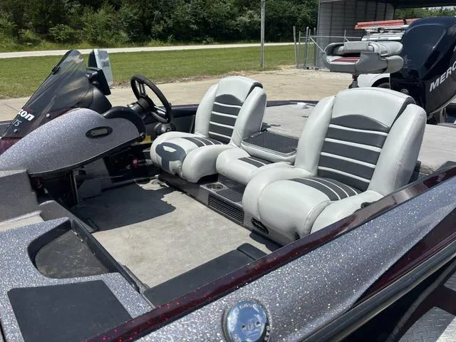 Slide: The Image of Triton 20 x3 2009 - 11