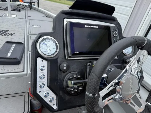 Slide: The Image of Avid 20 XB 2022 - 7