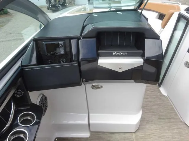 Slide: The Image of Four Winns H290 2017 - 17