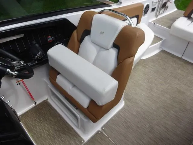 Slide: The Image of Four Winns H290 2017 - 9