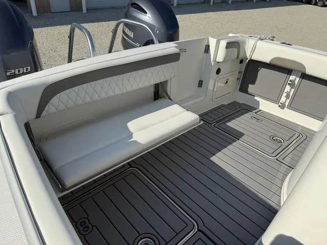 Slide: The Image of World Cat 280 CC-X 2023 - 19