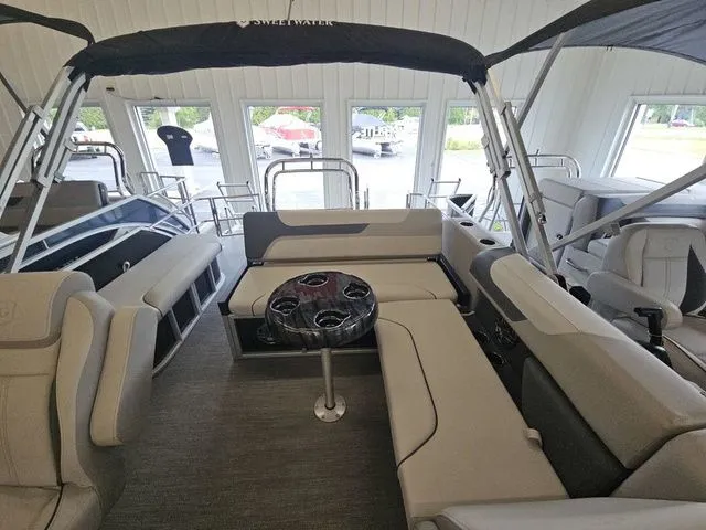 Slide: The Image of Godfrey Sweetwater 2286 SFL 27" iMPACT Center Tube Package 2026 - 4