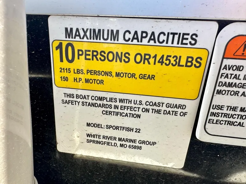 Slide: The Image of Sun Tracker Sportfish 22 DLX with 150HP Mercury! 2023 - 9