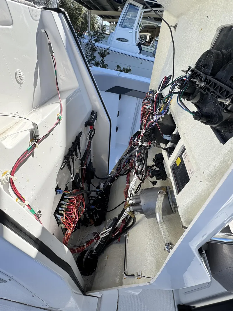 Slide: The Image of Hurricane Center Console 24 OB 2025 - 20