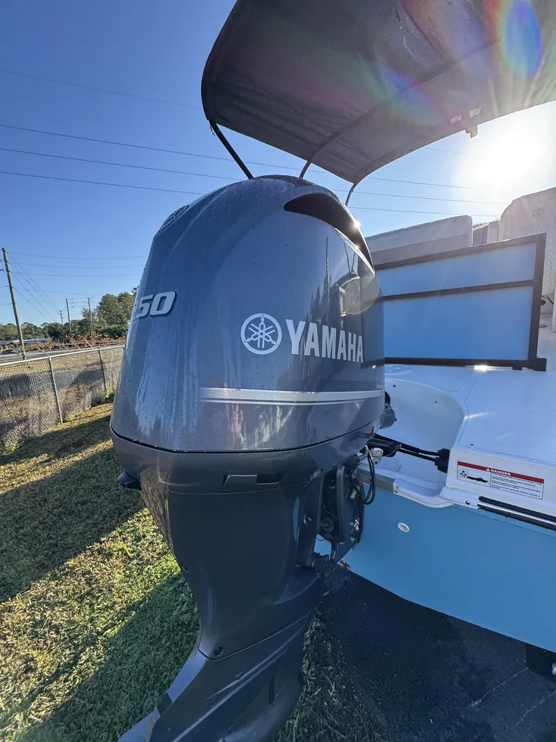 Slide: The Image of Hurricane FunDeck OB FD 2360 REF OB 2025 - 19