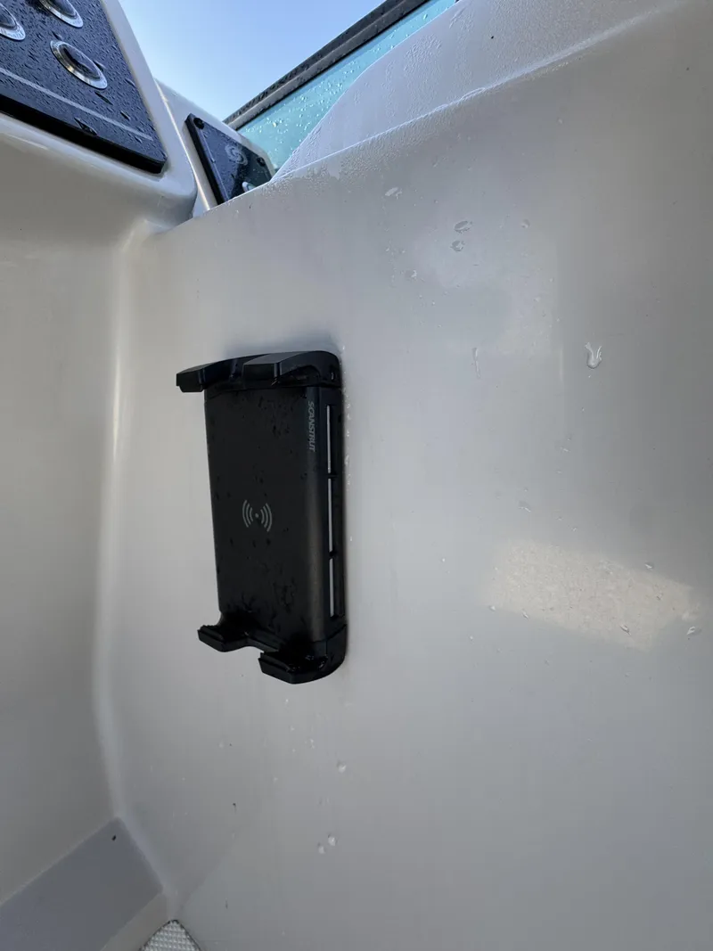 Slide: The Image of Hurricane FunDeck OB FD 2360 REF OB 2025 - 33