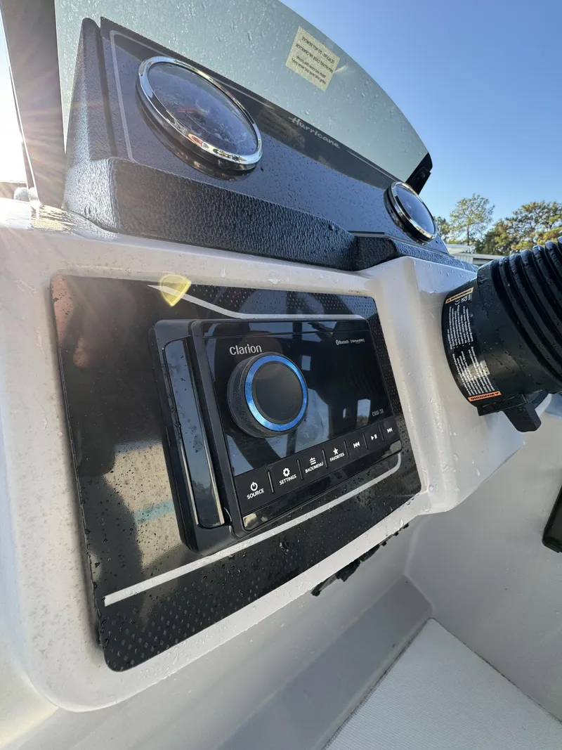 Slide: The Image of Hurricane FunDeck OB FD 2360 REF OB 2025 - 35