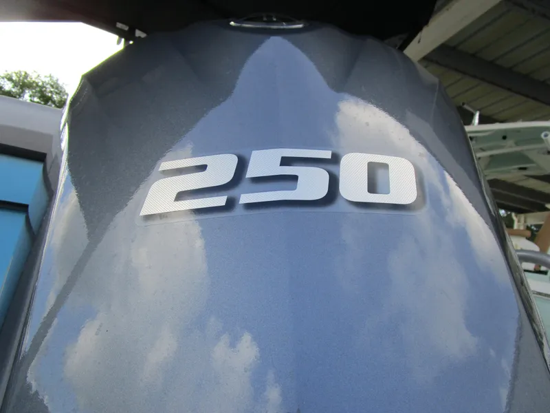 Slide: The Image of Hurricane FunDeck OB FD 2360 REF OB 2025 - 5