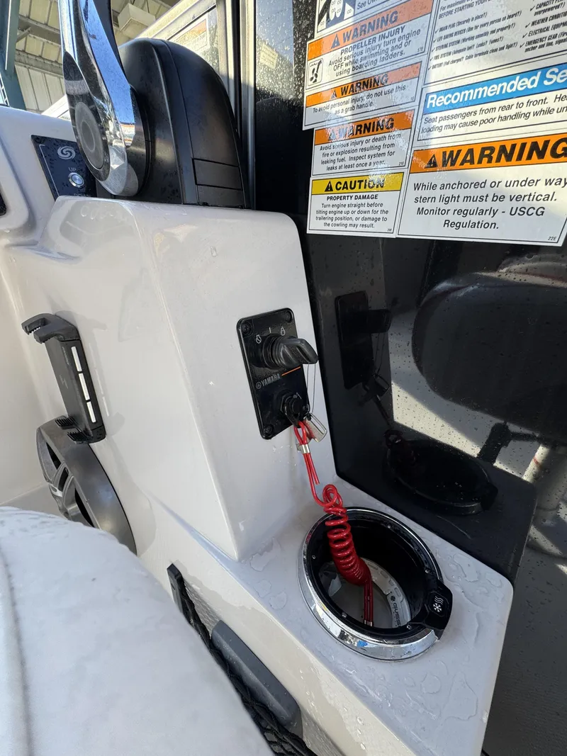 Slide: The Image of Hurricane FunDeck OB FD 2360 SFL OB 2025 - 15